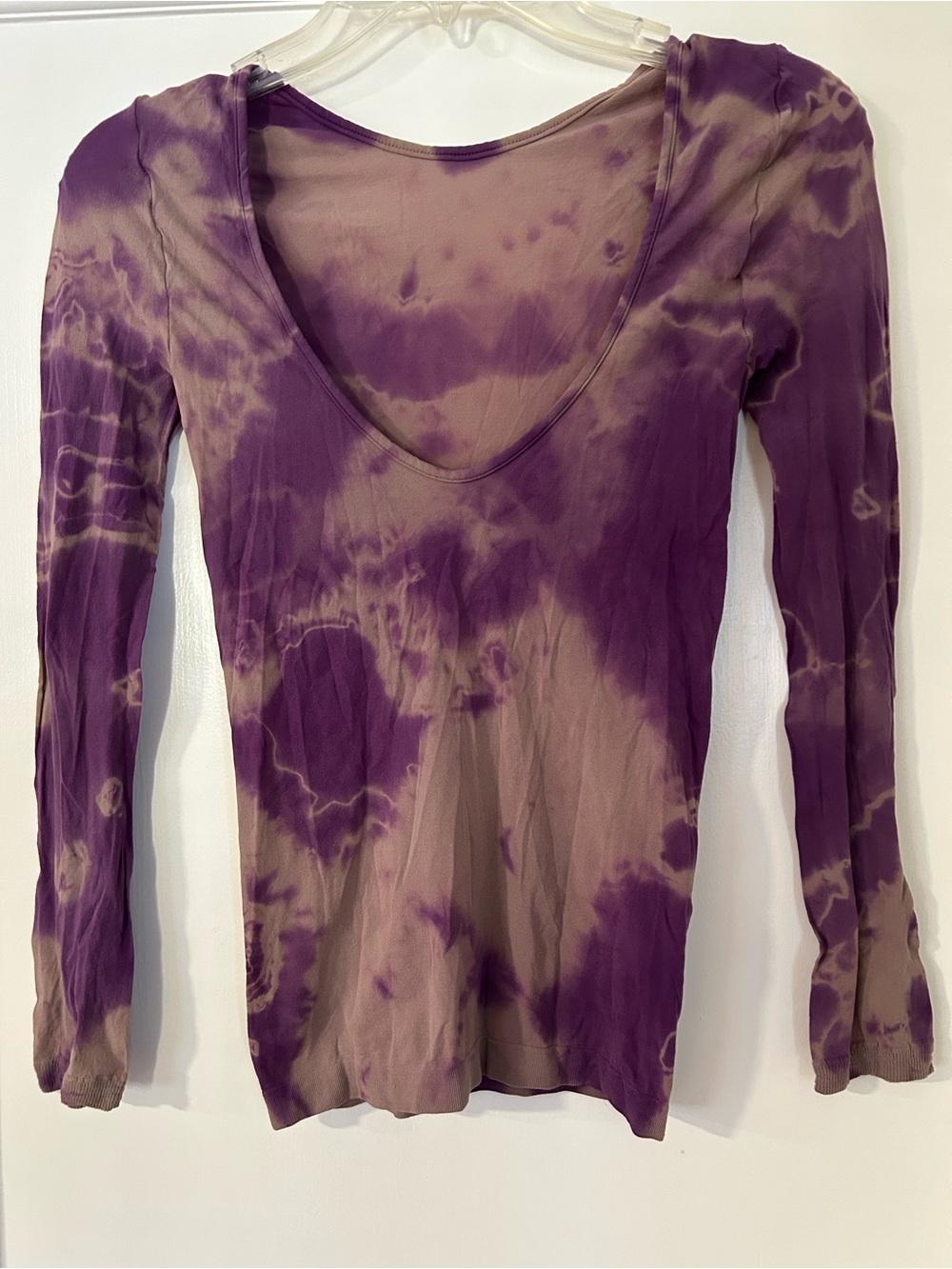 Super cute OS tie dye